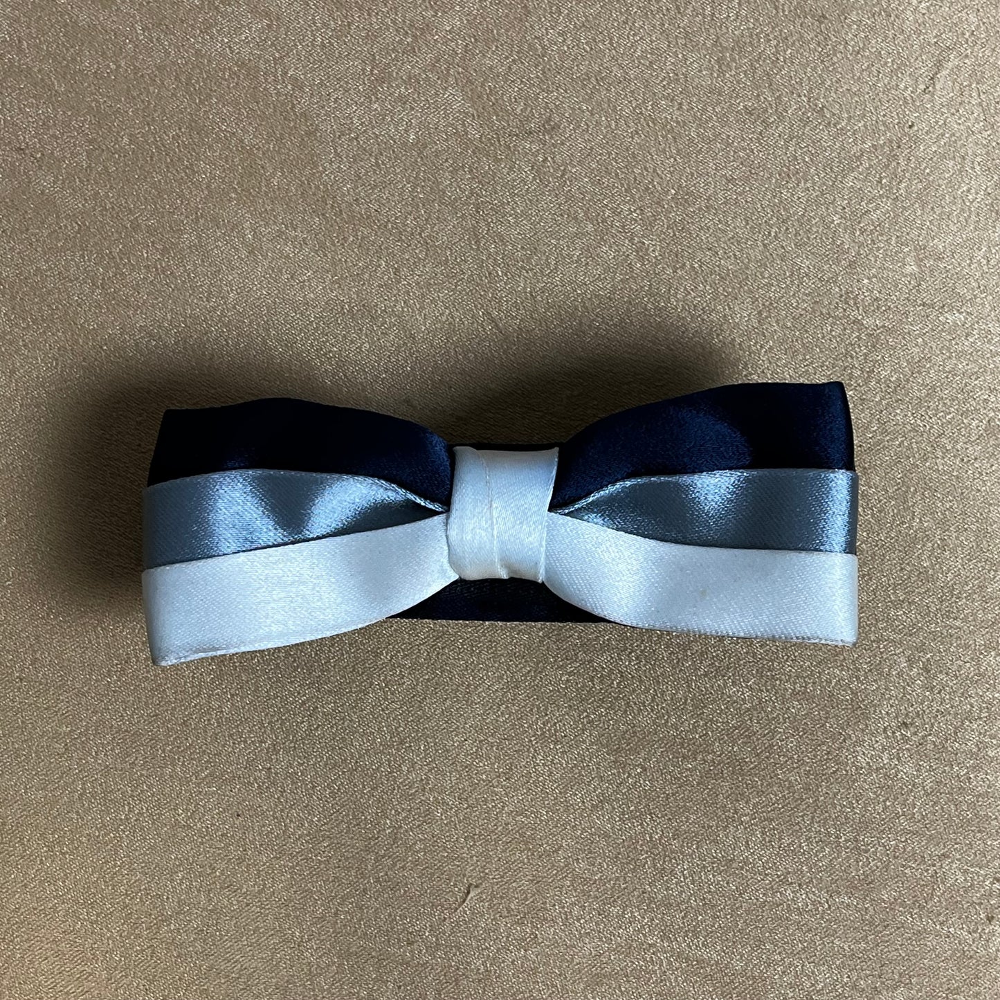 Multi color bowtie