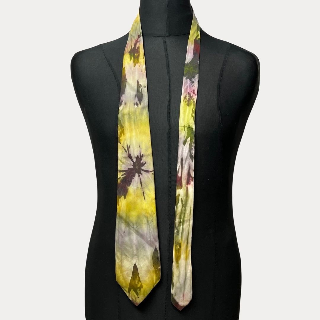 Hand made silk necktie