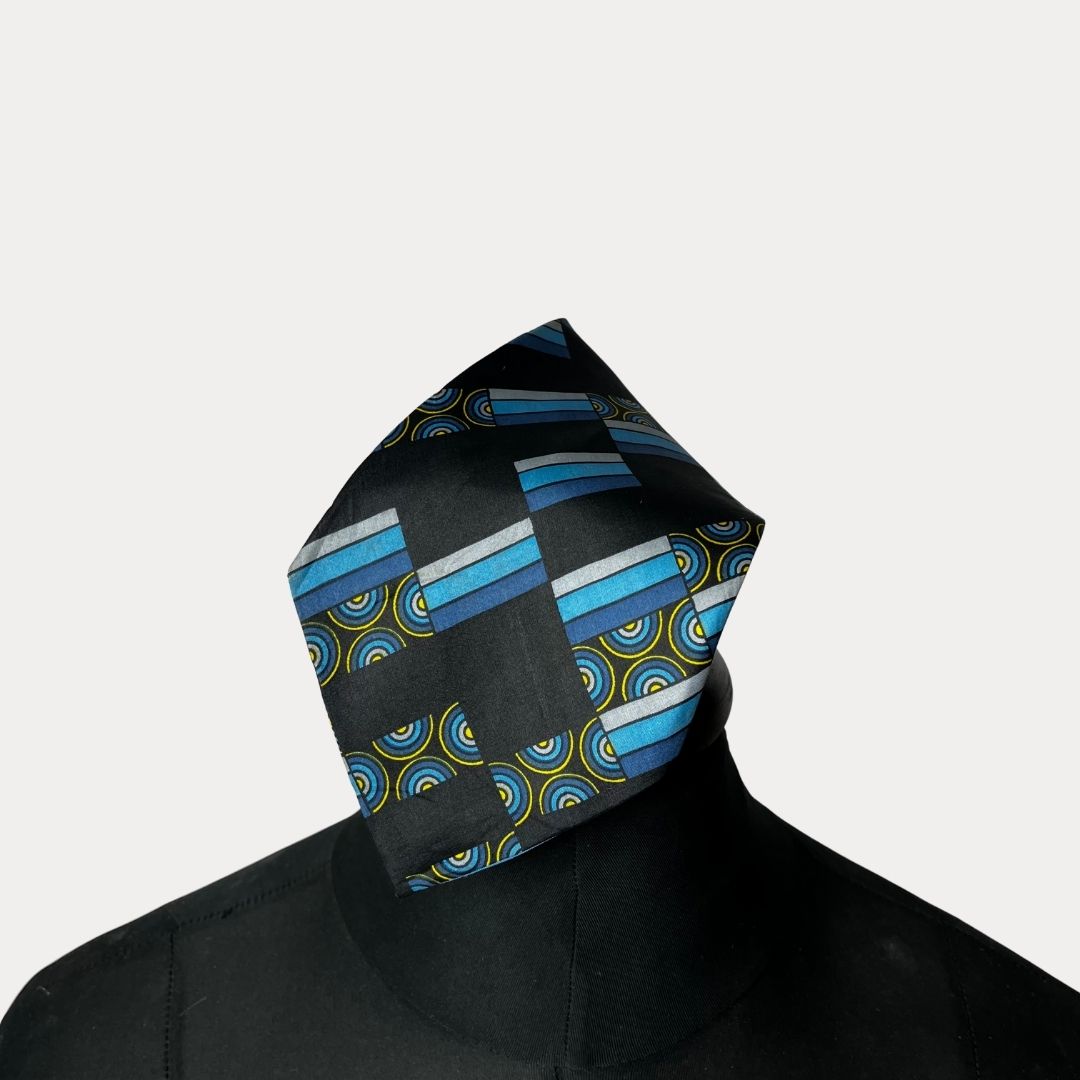 Geometric silk necktie