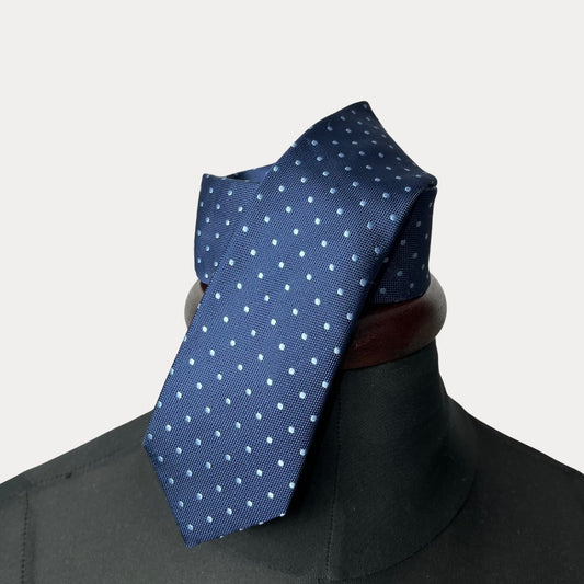 C&A dotted necktie