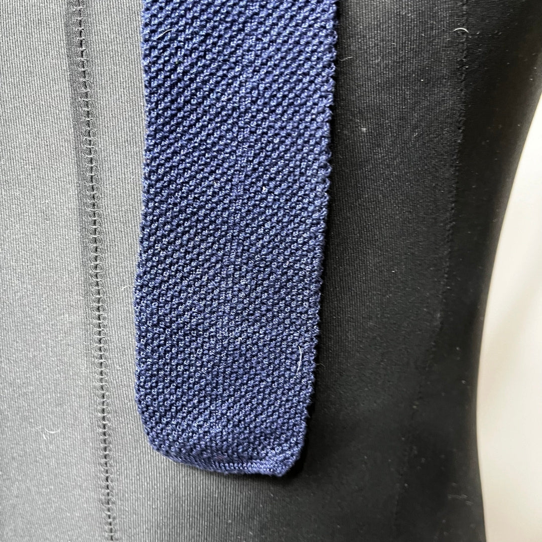 Navy blue knitted necktie 5.5 cm