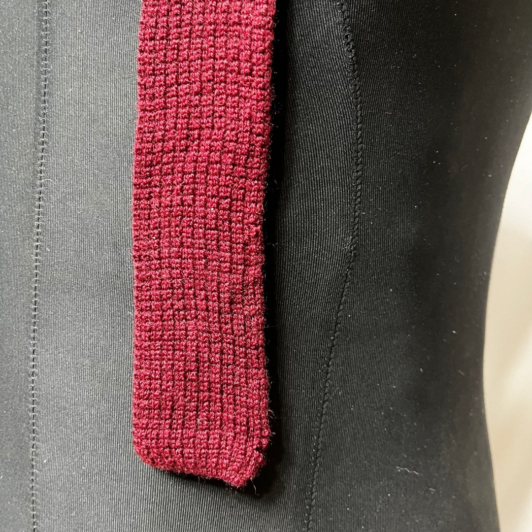 Red knitted necktie 4.5 cm