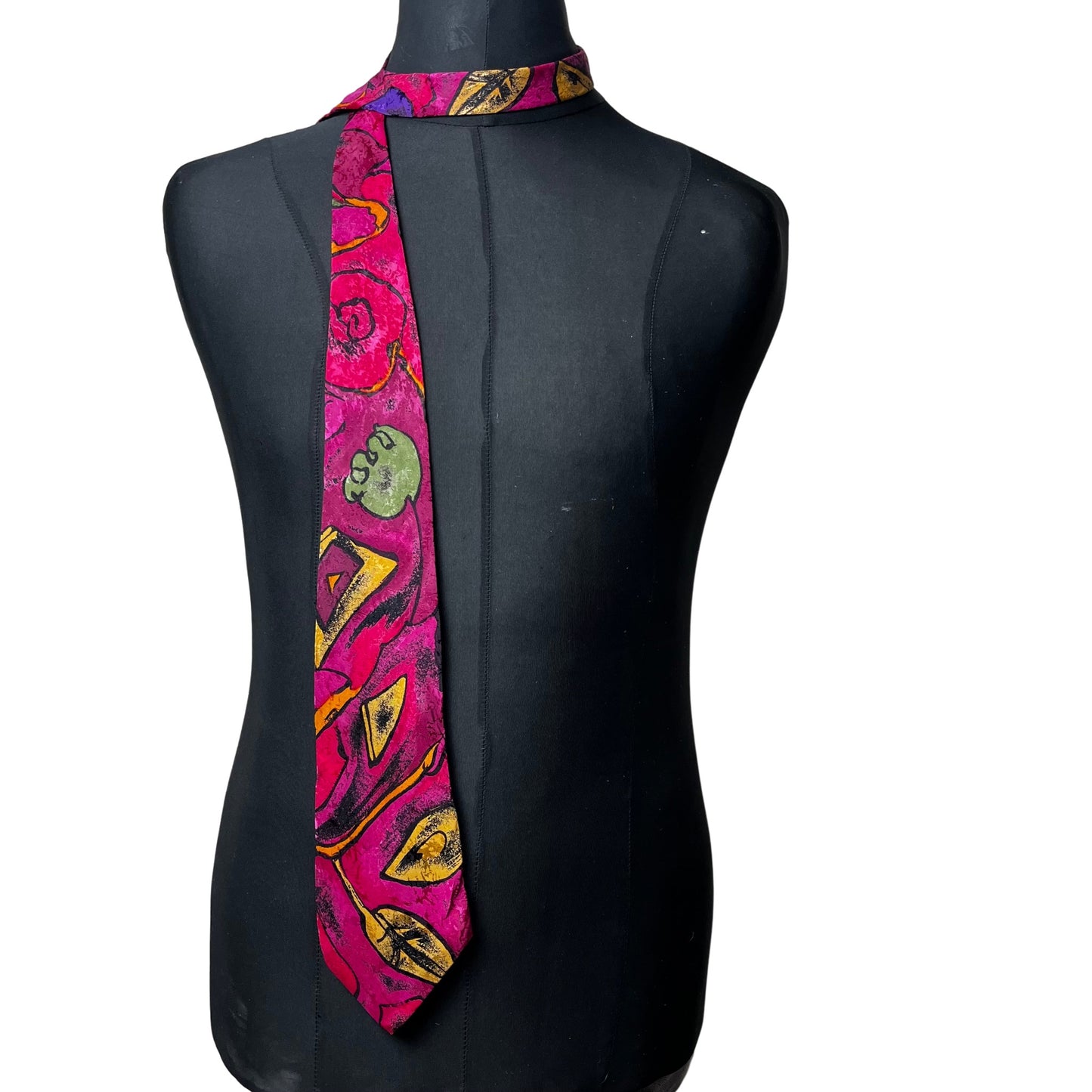 New Fast necktie