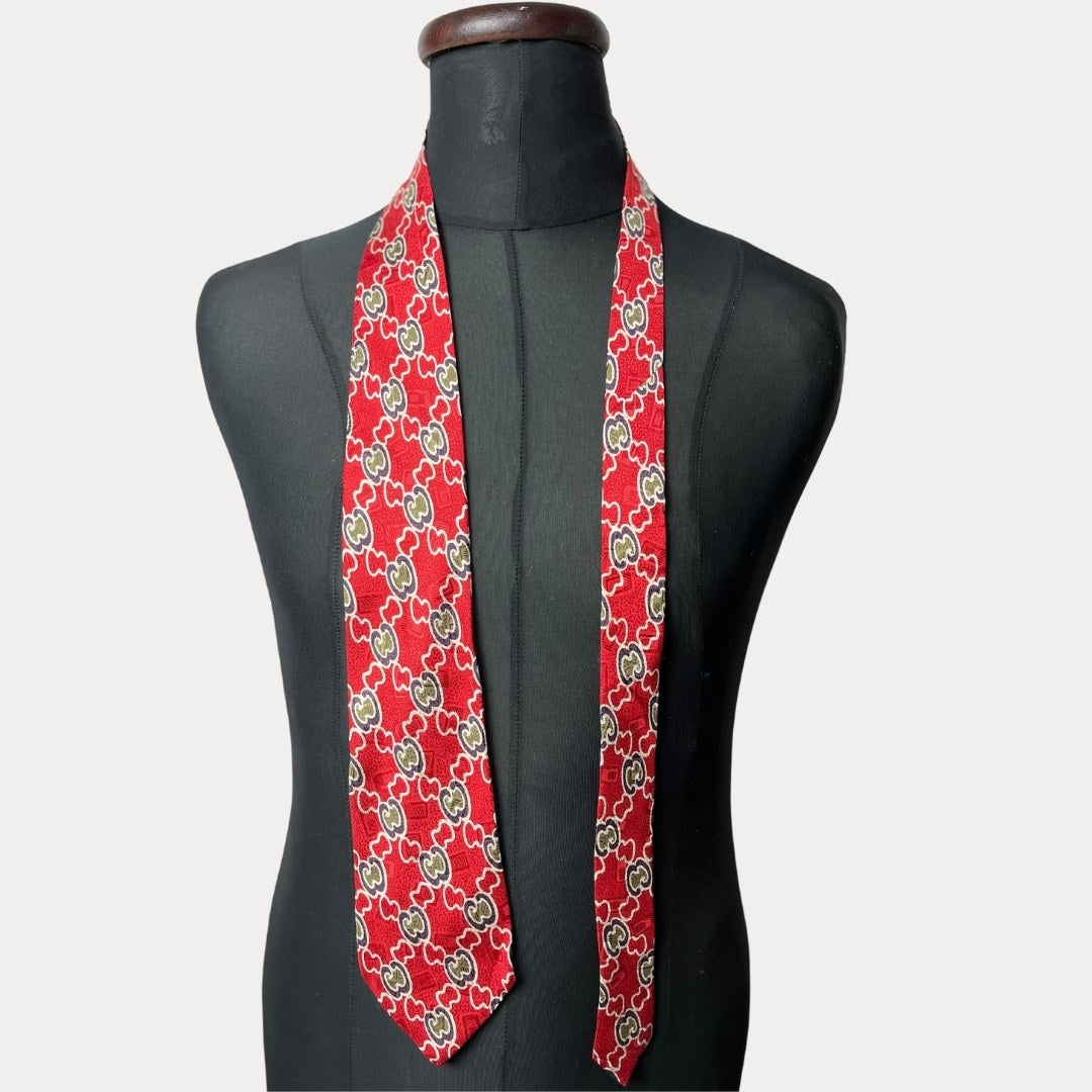 Red patterned necktie