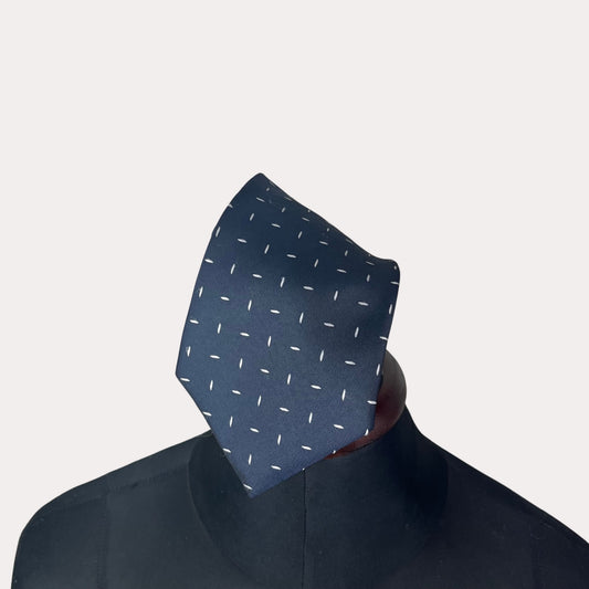 Dotted necktie 10 cm