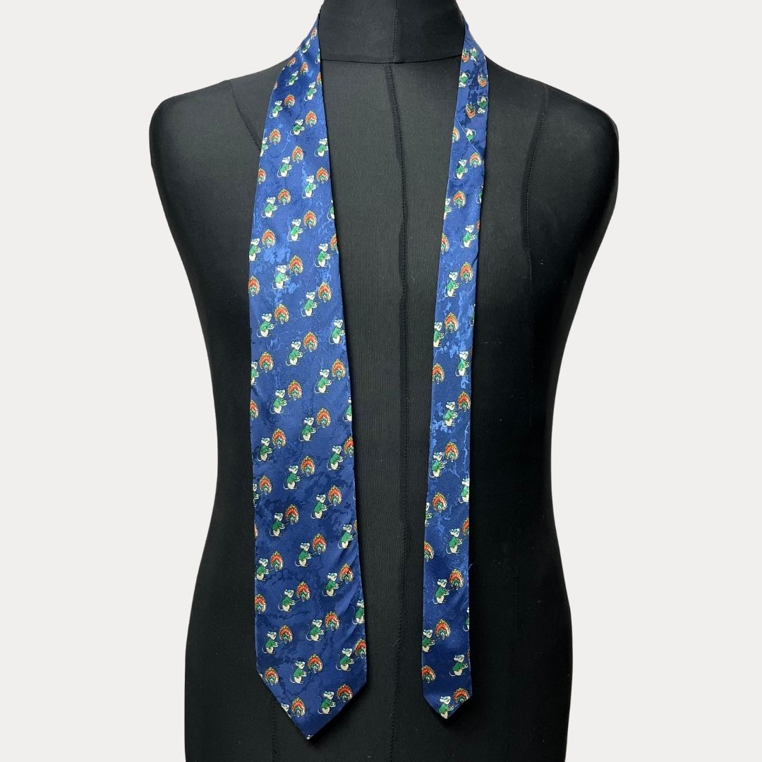 C&A mouse pattern necktie