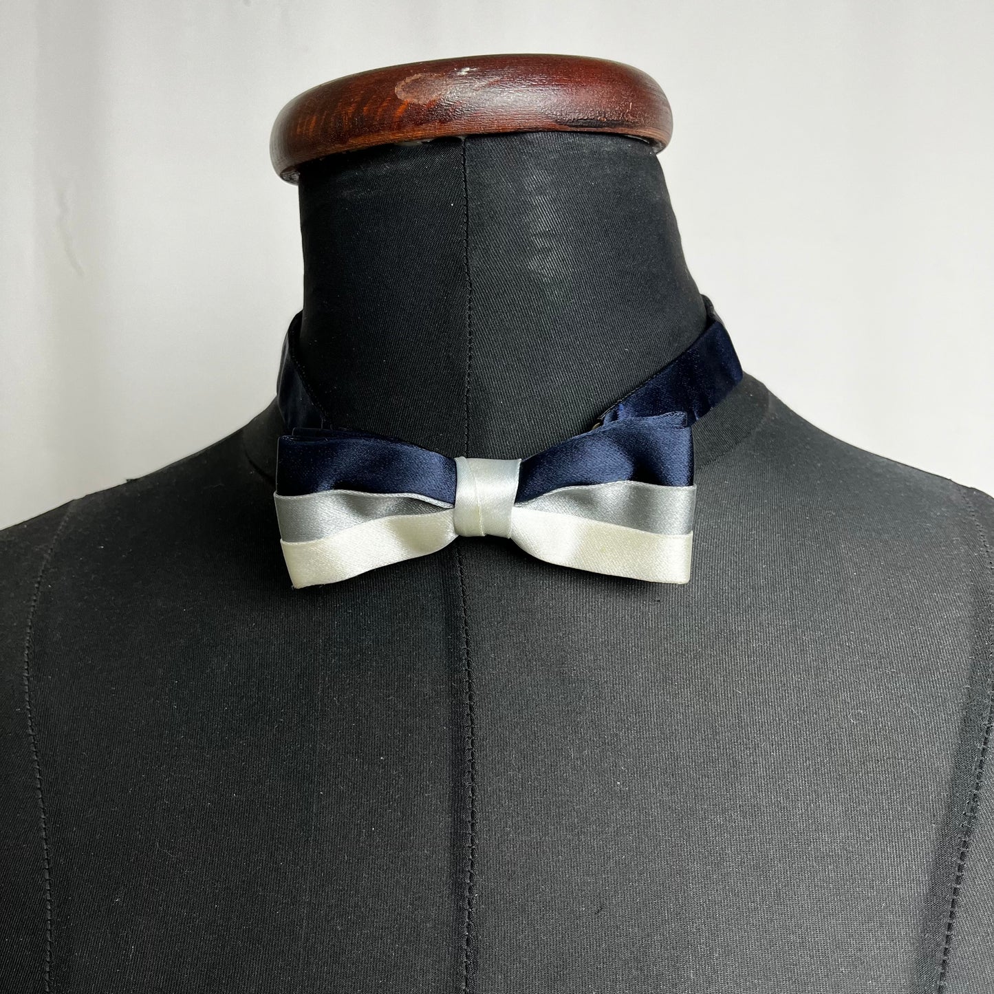 Multi color bowtie