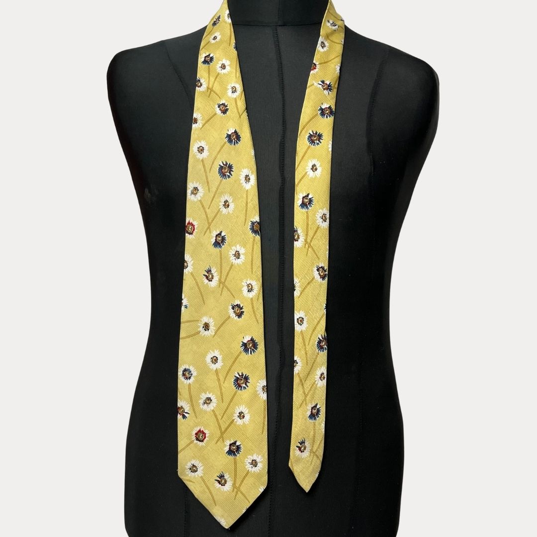 Manhattan Club necktie