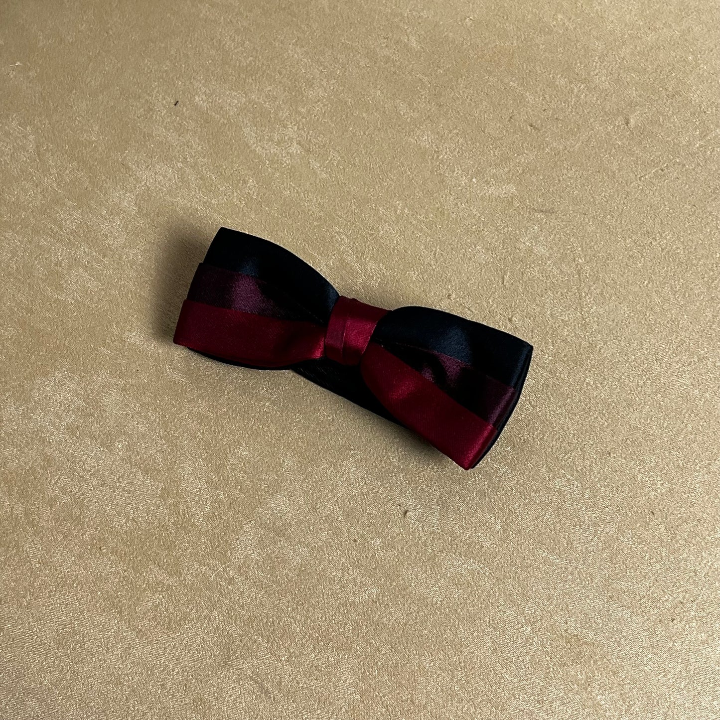 Multi color bowtie