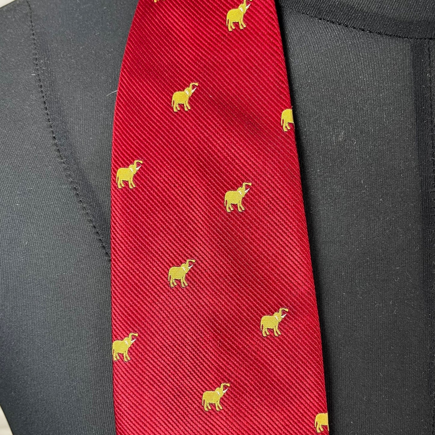 De Olifant Cigars necktie 9.5 cm