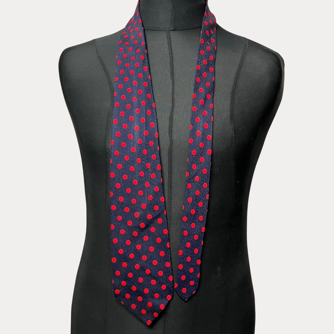 Pegasus dotted necktie