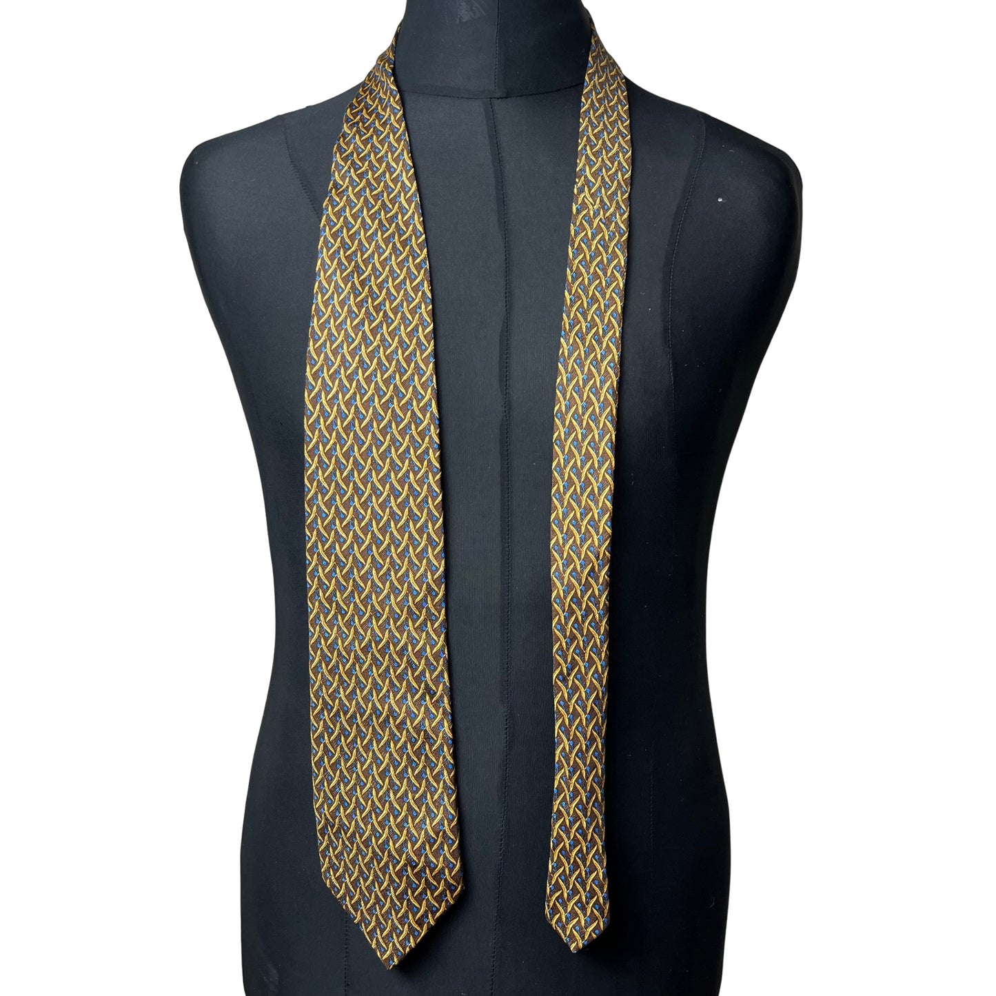 Finnegan necktie