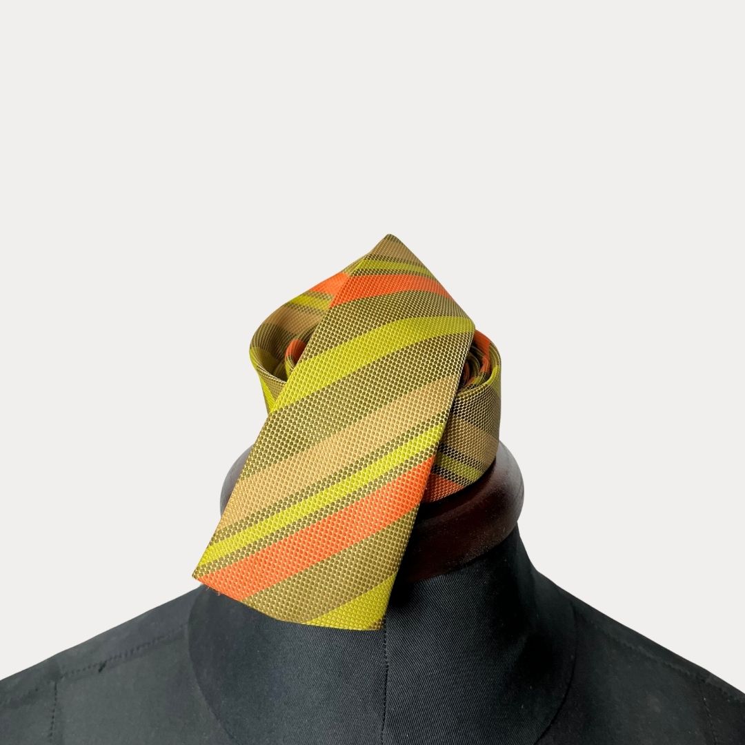 Flat-end striped necktie